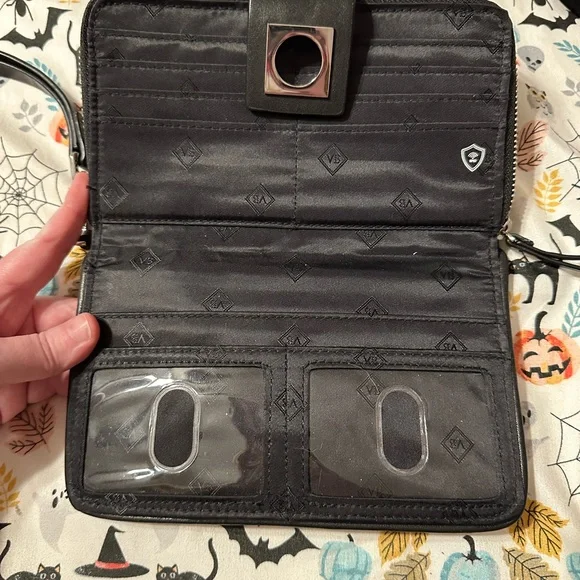 Vera Bradley Disney Alice and Wonderland Wallet - Picture 5 of 5